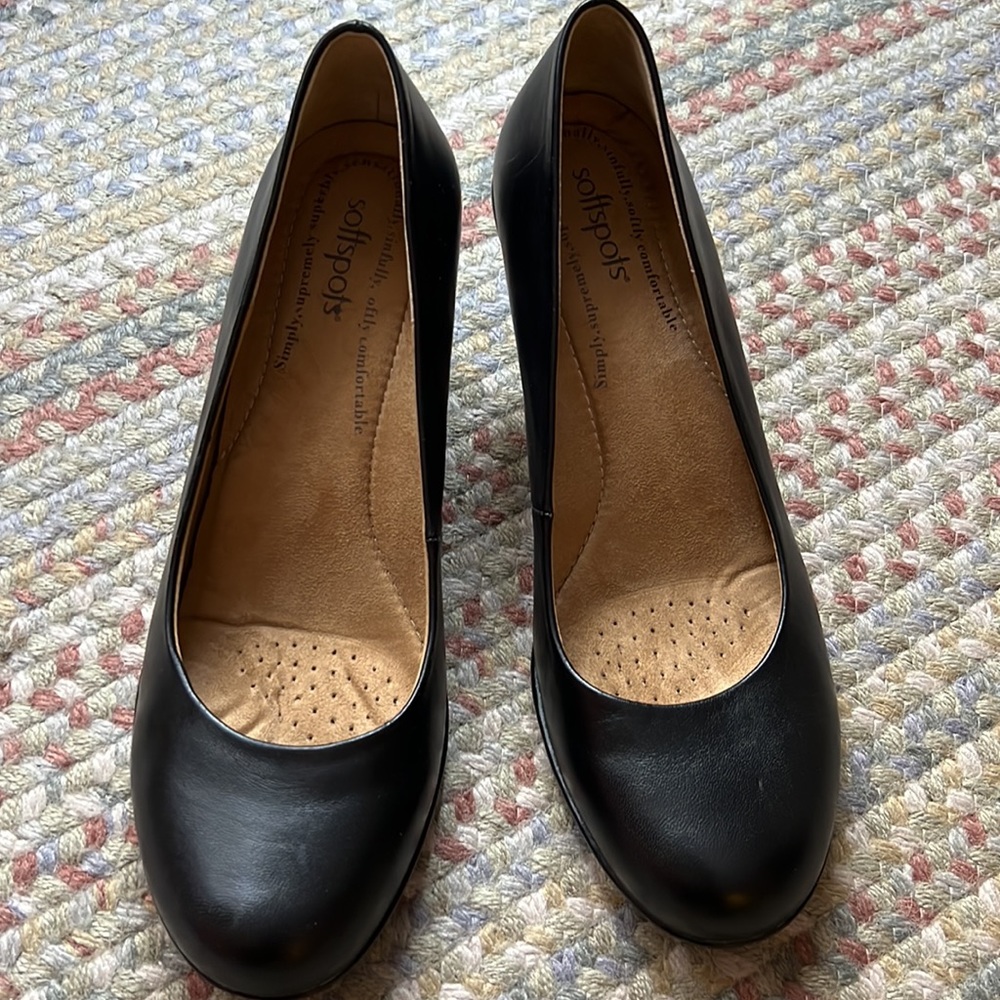 Softspots black leather pumps, size 9.5W. NWOT - Picture 3 of 10